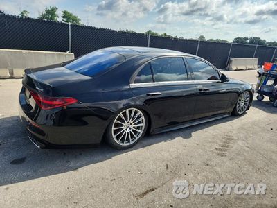 Trzecie zdjęcie samochodu z tyłu: 2023 MERCEDES-BENZ S 500 4MATIC VIN:W1K6G6DB2PA175834 - miniatura