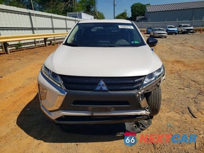 Piąte zdjęcie samochodu w środku: 2018 MITSUBISHI ECLIPSE CROSS LE VIN:JA4AT4AA8JZ063252 - miniatura