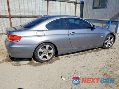 Trzecie zdjęcie samochodu z tyłu: 2007 BMW 328 XI SULEV VIN:WBAWV53567PW24657 - miniatura