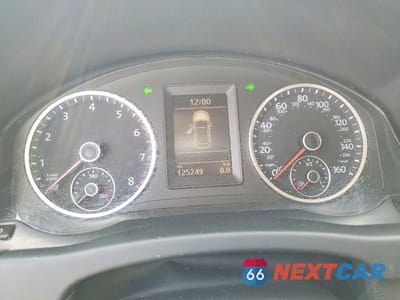 Zdjęcie 9 z 14 samochodu: 2015 VOLKSWAGEN TIGUAN S VIN:WVGAV7AX4FW502120 - miniatura
