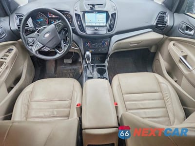 Zdjęcie 8 z 13 samochodu: 2018 FORD ESCAPE SEL VIN:1FMCU9HD3JUA44061 - miniatura