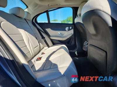 Zdjęcie 10 z 12 samochodu: 2017 MERCEDES-BENZ C 300 4MATIC VIN:55SWF4KB7HU182399 - miniatura