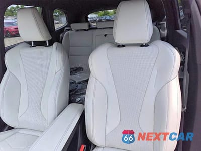 Zdjęcie 10 z 14 samochodu: 2026 BMW X1 XDRIVE28I VIN:WBX73EF08T5540183 - miniatura