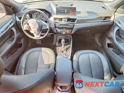 Zdjęcie 8 z 13 samochodu: 2017 BMW X1 XDRIVE28I VIN:WBXHT3Z30H4A52098 - miniatura