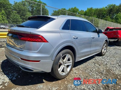 Trzecie zdjęcie samochodu z tyłu: 2021 AUDI Q8 PREMIUM VIN:WA1AVAF14MD022457 - miniatura