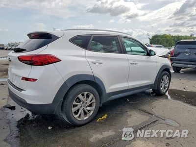 Trzecie zdjęcie samochodu z tyłu: 2020 HYUNDAI TUCSON VALUE VIN:KM8J33A47LU127982 - miniatura