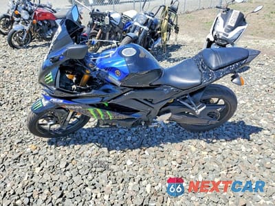 Trzecie zdjęcie samochodu z tyłu: 2021 YAMAHA YZFR3 A VIN:MH3RH18Y4MK006783 - miniatura