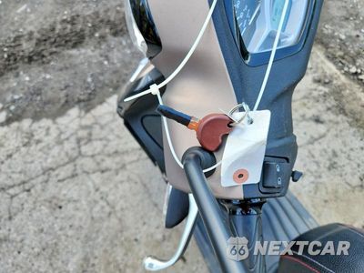 Zdjęcie 8 z 9 samochodu: 2023 PIAGGIO LIBERTY 150 VIN:ZAPM898GXP7004055 - miniatura