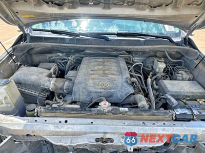Zdjęcie 7 z 10 samochodu: 2019 TOYOTA SEQUOIA SR5 VIN:5TDZY5G11KS073244 - miniatura