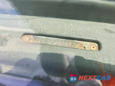 Zdjęcie 12 z 12 samochodu: 2000 JEEP WRANGLER / TJ SE VIN:1J4FA29P2YP771267 - miniatura