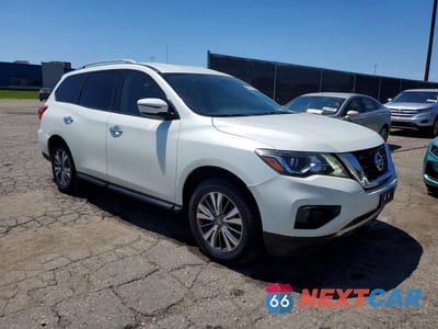 Czwarte zdjęcie samochodu z boku: 2017 NISSAN PATHFINDER SV VIN:5N1DR2MM0HC648489 - miniatura