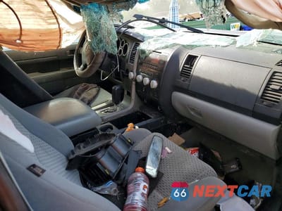 Zdjęcie 8 z 12 samochodu: 2011 TOYOTA TUNDRA DOUBLE CAB SR5 VIN:5TFRY5F11BX112975 - miniatura