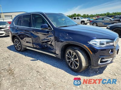 Czwarte zdjęcie samochodu z boku: 2017 BMW X5 XDRIVE35I VIN:5UXKR0C33H0X78081 - miniatura