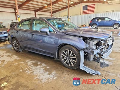Czwarte zdjęcie samochodu z boku: 2018 SUBARU LEGACY 2.5I PREMIUM VIN:4S3BNAC69J3022272 - miniatura