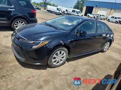2024 TOYOTA COROLLA LE 5YFB4MDE1RP139552 - główne zdjęcie licytacji z USA - miniatura