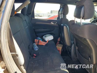 Zdjęcie 10 z 12 samochodu: 2018 JEEP GRAND CHEROKEE LAREDO VIN:1C4RJEAG9JC380422 - miniatura