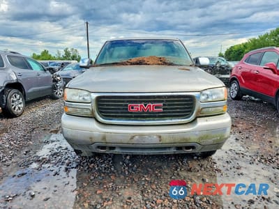 Piąte zdjęcie samochodu w środku: 2002 GMC NEW SIERRA K1500 VIN:1GTEK14T22Z231054 - miniatura