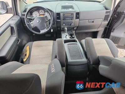 Zdjęcie 8 z 12 samochodu: 2012 NISSAN TITAN S VIN:1N6AA0CH9CN318450 - miniatura
