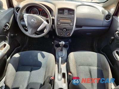 Zdjęcie 8 z 14 samochodu: 2018 NISSAN VERSA NOTE S VIN:3N1CE2CP3JL353519 - miniatura