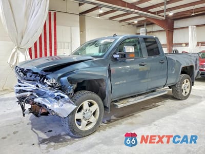 2015 CHEVROLET SILVERADO K2500 HEAVY DUTY LT 1GC2KVEG9FZ108160 - główne zdjęcie licytacji z USA - miniatura