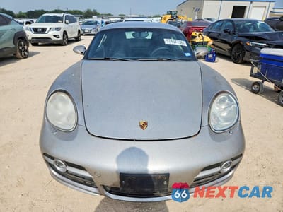 Piąte zdjęcie samochodu w środku: 2006 PORSCHE CAYMAN S VIN:WP0AB29816U785391 - miniatura