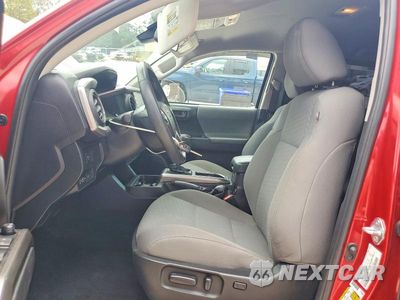 Zdjęcie 7 z 12 samochodu: 2022 TOYOTA TACOMA SR5 V6 VIN:3TMAZ5CN8NM190648 - miniatura