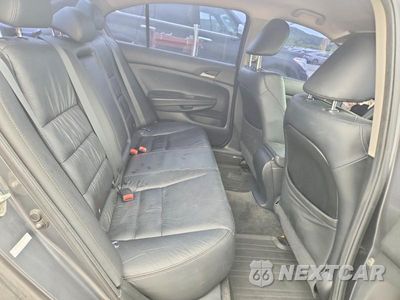 Zdjęcie 10 z 12 samochodu: 2012 HONDA ACCORD VIN:1HGCP2F68CA117423 - miniatura