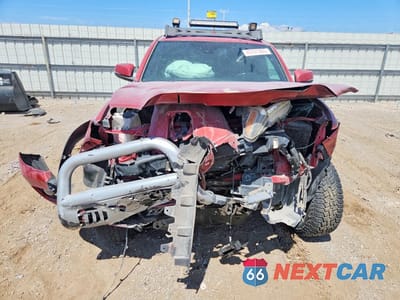 Piąte zdjęcie samochodu w środku: 2019 TOYOTA TACOMA SR5 VIN:5TFAZ5CN6KX074869 - miniatura