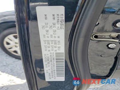 Zdjęcie 14 z 14 samochodu: 2019 DODGE JOURNEY SE VIN:3C4PDCAB0KT758026 - miniatura