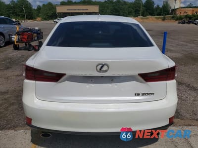 Zdjęcie 6 z 12 samochodu: 2016 LEXUS IS 200T VIN:JTHBA1D23G5008323 - miniatura