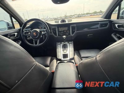 Zdjęcie 9 z 10 samochodu: 2015 PORSCHE MACAN S VIN:WP1AB2A53FLB55393 - miniatura