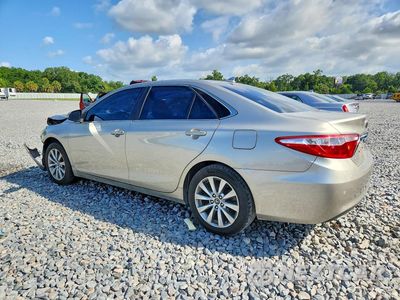 Trzecie zdjęcie samochodu z tyłu: 2017 TOYOTA CAMRY XLE VIN:4T1BF1FK4HU777030 - miniatura