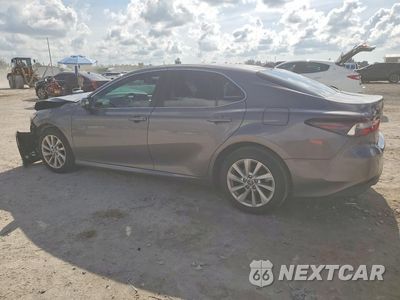 Drugie zdjęcie samochodu z przodu: 2023 TOYOTA CAMRY LE VIN:4T1C11AK4PU789199 - miniatura