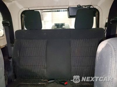 Zdjęcie 10 z 14 samochodu: 2011 JEEP WRANGLER RUBICON VIN:1J4BA6D10BL560110 - miniatura
