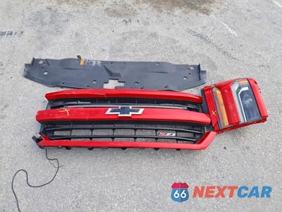 Zdjęcie 12 z 13 samochodu: 2018 CHEVROLET SILVERADO K1500 LT VIN:3GCUKREC1JG357929 - miniatura