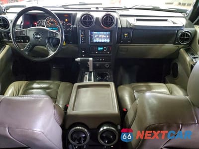 Zdjęcie 8 z 13 samochodu: 2006 HUMMER H2 VIN:5GRGN23U06H119962 - miniatura