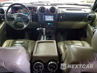 Zdjęcie 8 z 13 samochodu: 2006 HUMMER H2 VIN:5GRGN23U06H119962 - miniatura