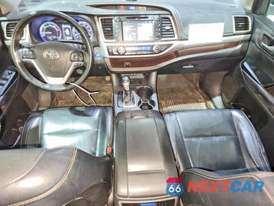 Zdjęcie 8 z 13 samochodu: 2017 TOYOTA HIGHLANDER HYBRID XLE VIN:5TDJGRFH2HS020681 - miniatura