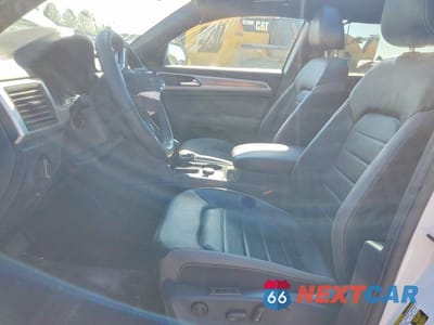 Zdjęcie 7 z 13 samochodu: 2021 VOLKSWAGEN ATLAS CROSS SPORT SEL VIN:1V2BE2CA9MC222274 - miniatura