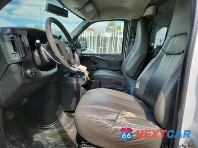 Zdjęcie 7 z 13 samochodu: 2013 CHEVROLET EXPRESS G1500 VIN:1GCSGAFX6D1159992 - miniatura