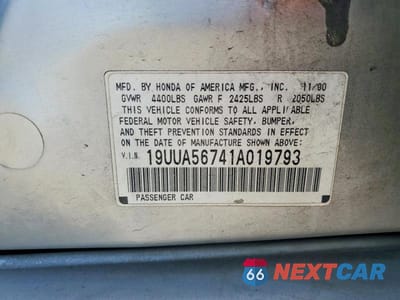 Zdjęcie 13 z 13 samochodu: 2001 ACURA 3.2TL VIN:19UUA56741A019793 - miniatura