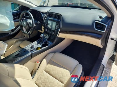 Zdjęcie 8 z 12 samochodu: 2016 NISSAN MAXIMA PLATINUM VIN:1N4AA6AP6GC411398 - miniatura