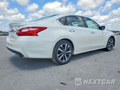 Trzecie zdjęcie samochodu z tyłu: 2016 NISSAN ALTIMA 2.5 SR VIN:1N4AL3AP4GC174032 - miniatura