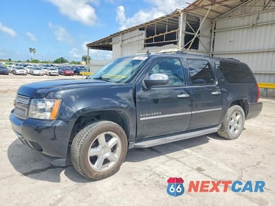 2012 CHEVROLET SUBURBAN K1500 LTZ 1GNSKKE74CR111131 - główne zdjęcie licytacji z USA - miniatura