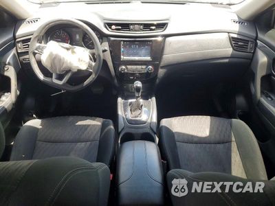 Zdjęcie 8 z 13 samochodu: 2017 NISSAN ROGUE S VIN:5N1AT2MV8HC785256 - miniatura