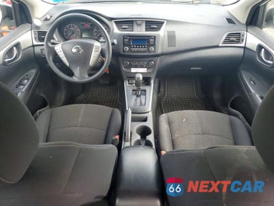 Zdjęcie 8 z 12 samochodu: 2016 NISSAN SENTRA S VIN:3N1AB7AP8GY303419 - miniatura