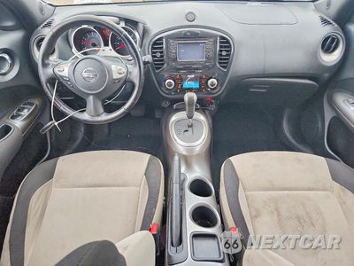 Zdjęcie 8 z 14 samochodu: 2012 NISSAN JUKE S VIN:JN8AF5MR4CT104345 - miniatura