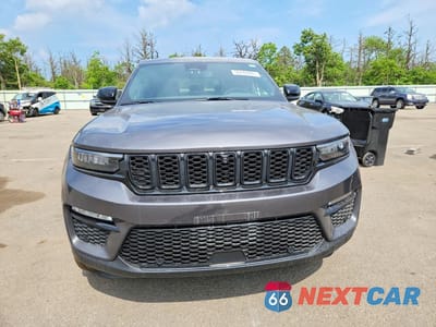 Piąte zdjęcie samochodu w środku: 2025 JEEP GRAND CHEROKEE LIMITED VIN:1C4RJHBG3SC282505 - miniatura