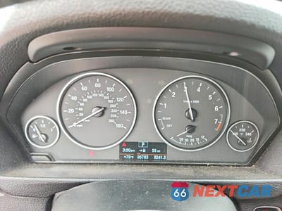 Zdjęcie 9 z 12 samochodu: 2014 BMW 320 I XDRIVE VIN:WBA3C3C5XEP661981 - miniatura