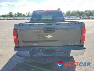 Zdjęcie 6 z 12 samochodu: 2010 CHEVROLET SILVERADO K1500 LS VIN:3GCRKREA8AG266614 - miniatura